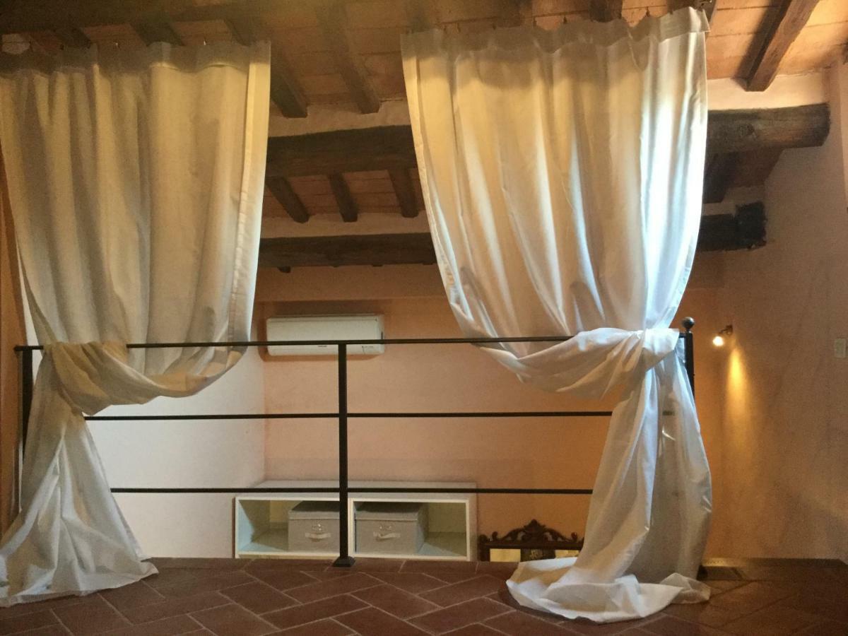 Appartamento Valle Verde Buti 外观 照片